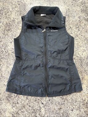 Columbia Zip up Vest